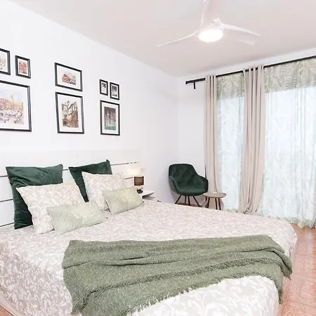 Sea View, Newly Renovated, 2 Bedrooms In Costa Adeje (Tenerife)