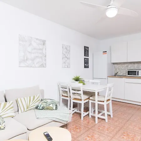Sea View 2 Bedrooms In With Aircon Apartmán Costa Adeje (Tenerife)