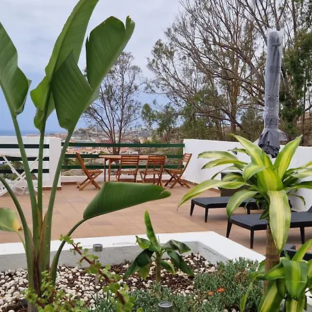 Sea View 2 Bedrooms In With Aircon Apartmán